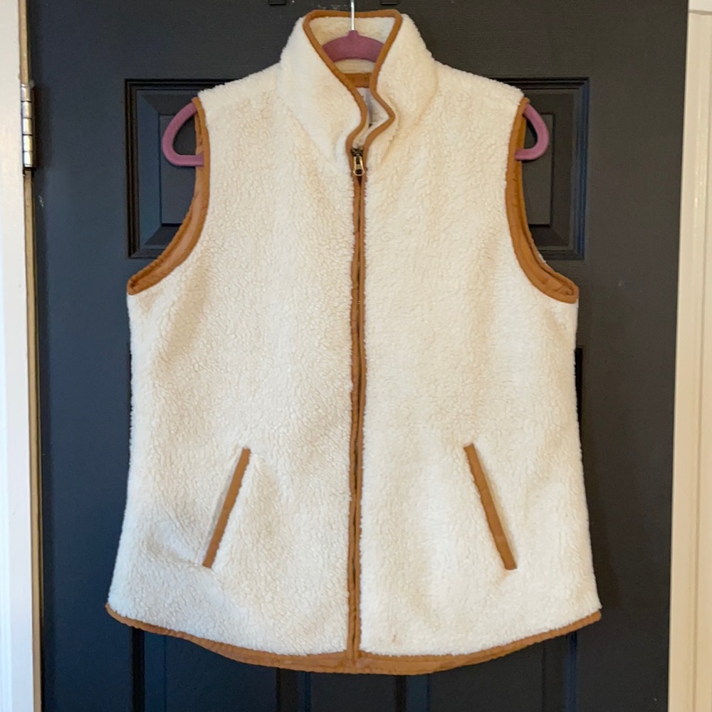 Old Navy Sherpa Vest, Size L